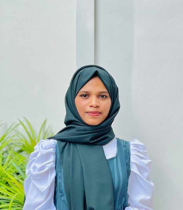 Lahna A K